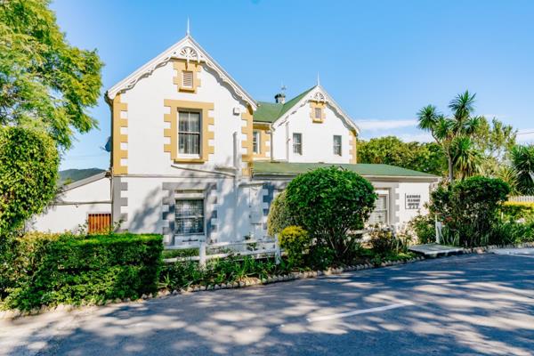15 Bedroom House