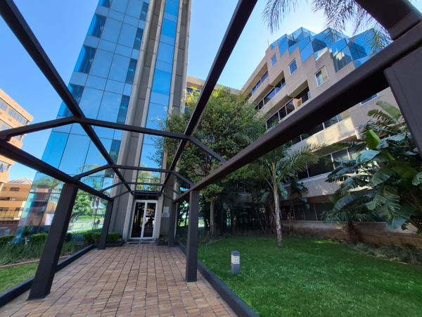 668 m² Commercial space