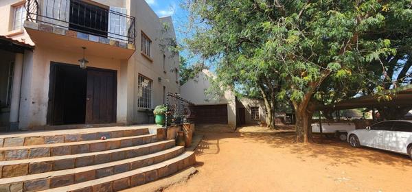 4.3 ha Smallholding
