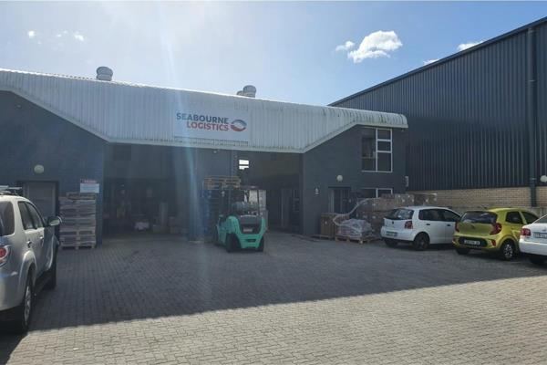 560 m² Commercial space