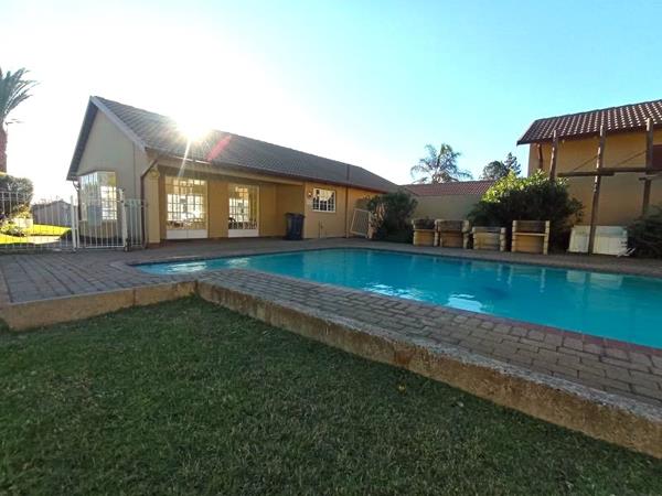1 Bedroom Townhouse