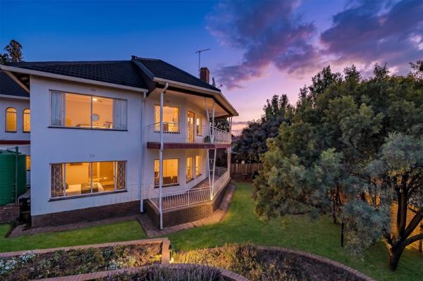 5 Bedroom House