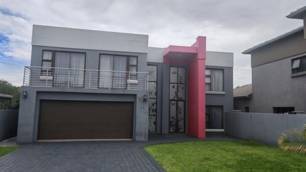 5 Bedroom Apartment