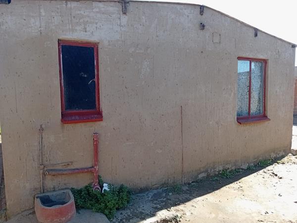 1 Bedroom House