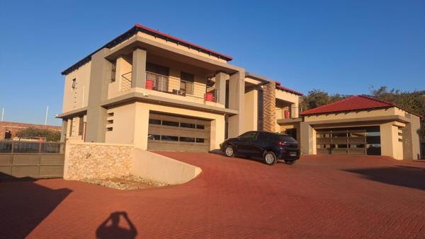 5 Bedroom House