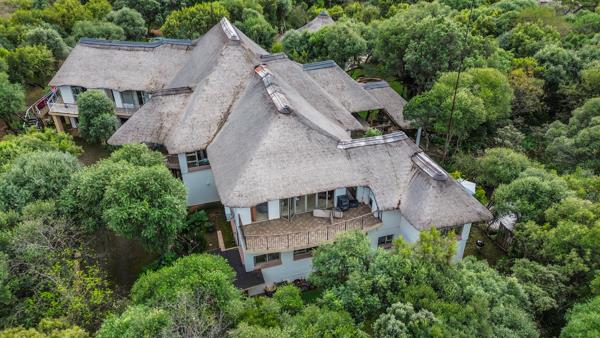 9 Bedroom House