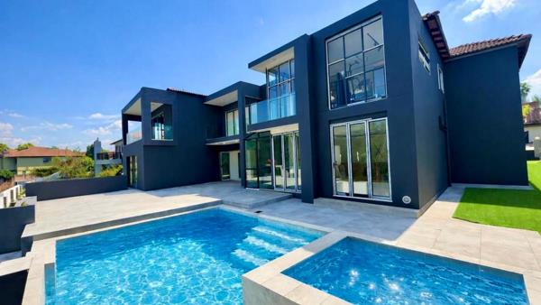 5 Bedroom House
