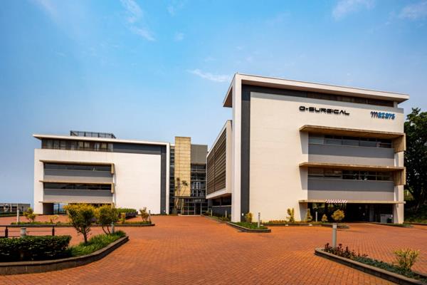 638 m² Commercial space