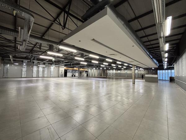 1 613 m² Commercial space