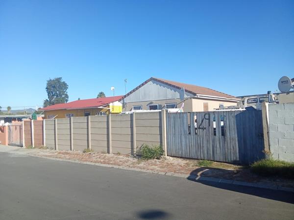 2 Bedroom House
