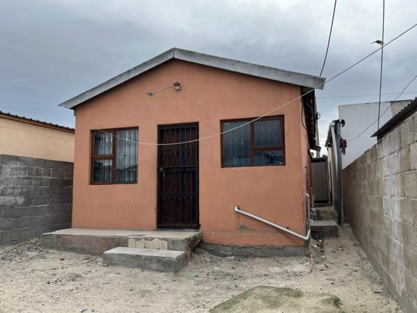 2 Bedroom House