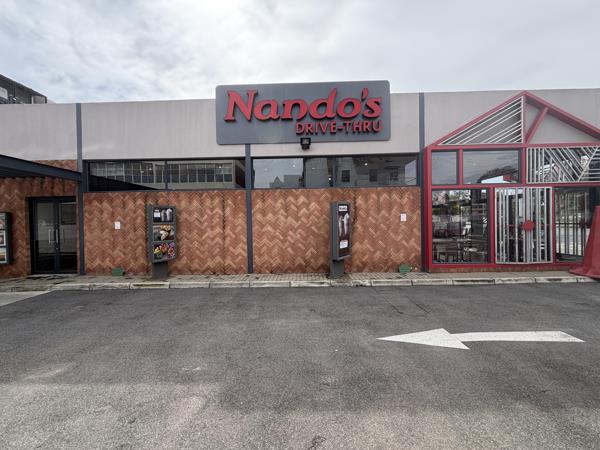 374 m² Commercial space