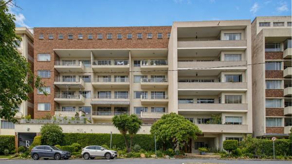 2 Bedroom Flat
