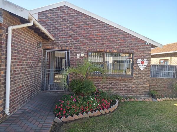 2 Bedroom House