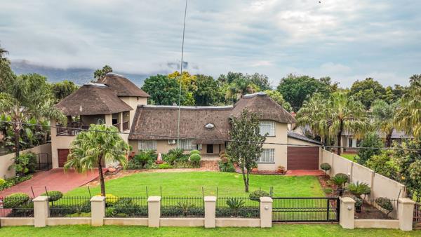 5 Bedroom House