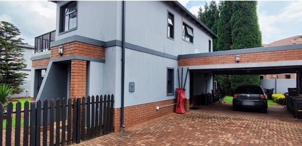 3 Bedroom Townhouse