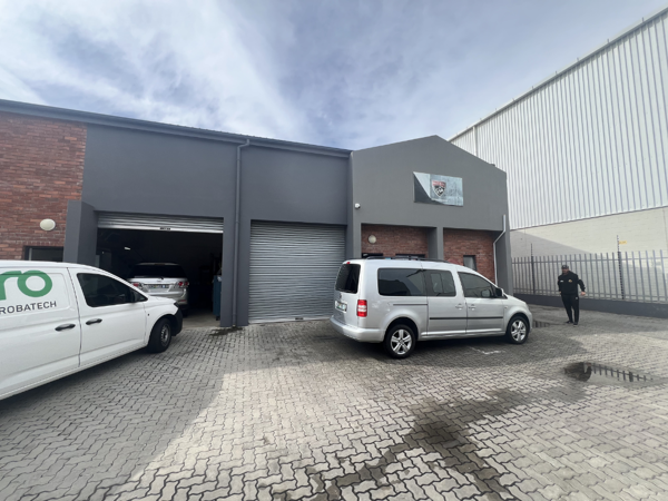 100 m² Industrial space