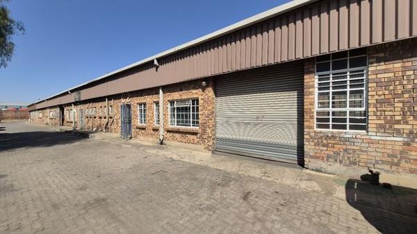 305 m² Industrial space