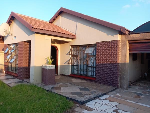 2 Bedroom House