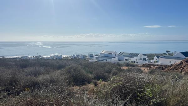 405 m² Land