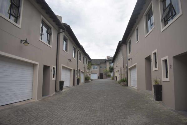 4 Bedroom Townhouse