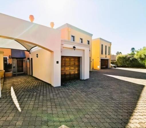 1 Bedroom Duplex