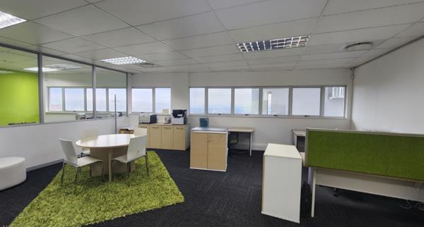 126 m² Office Space