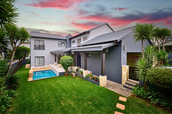 5 Bedroom House