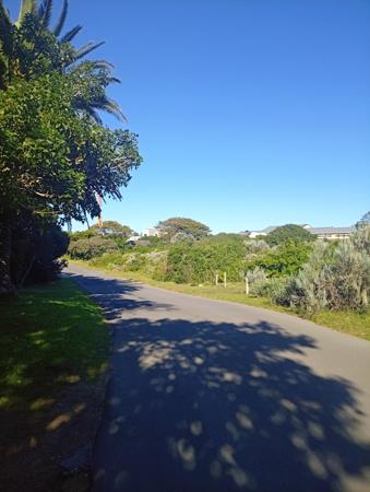 2 007 m² Land