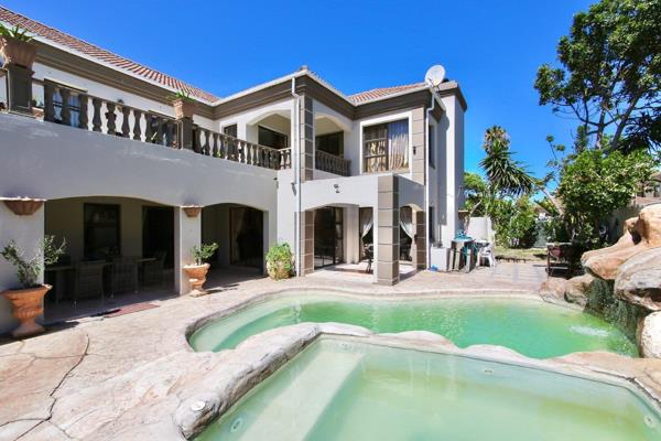 6 Bedroom House