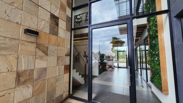 255 m² Commercial space