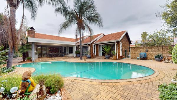 5 Bedroom House
