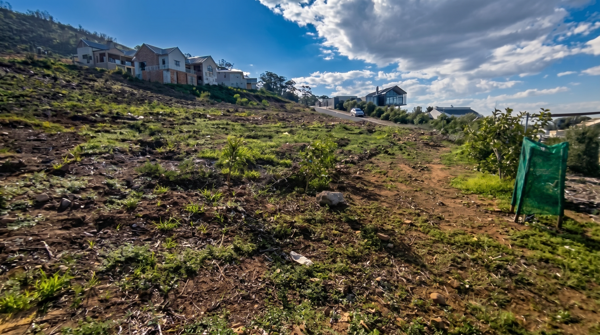 1 564 m² Land