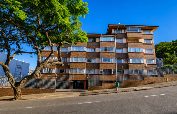 1.5 Bedroom Apartment