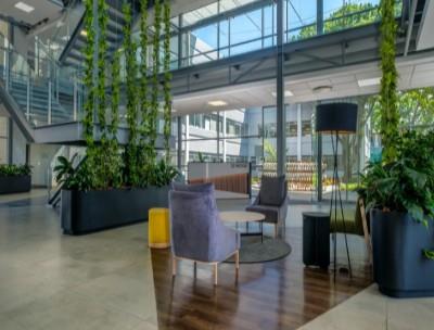 937.6 m² Office Space