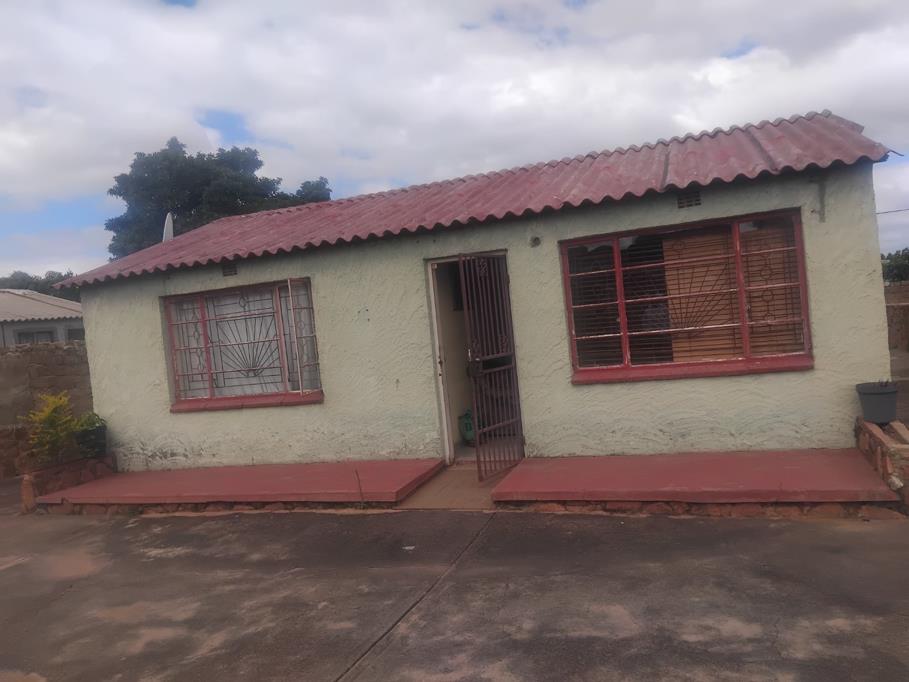 2 Bedroom House