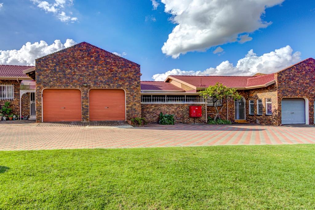 3 Bedroom Townhouse