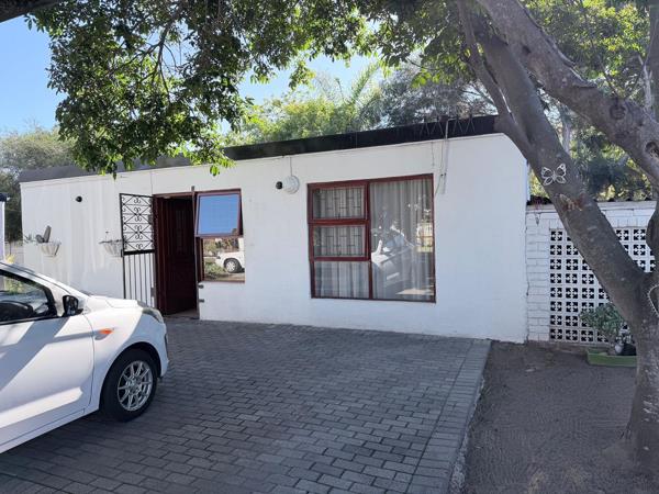 1 Bedroom Garden Cottage