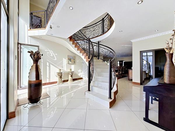 5 Bedroom House