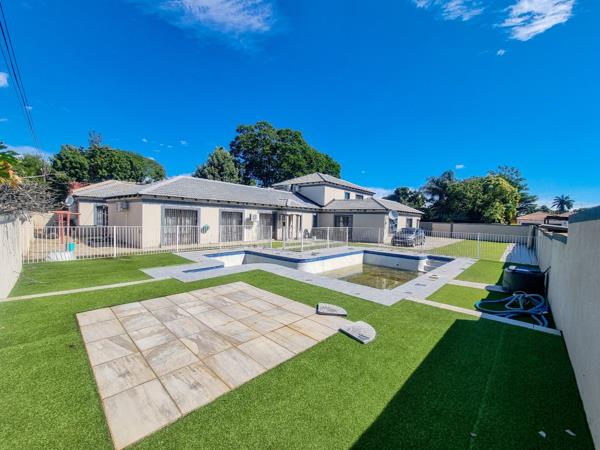 6 Bedroom House