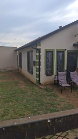 2 Bedroom House