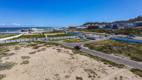682 m² Land