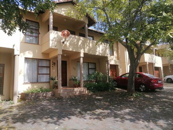 4 Bedroom Townhouse