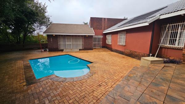 5 Bedroom House