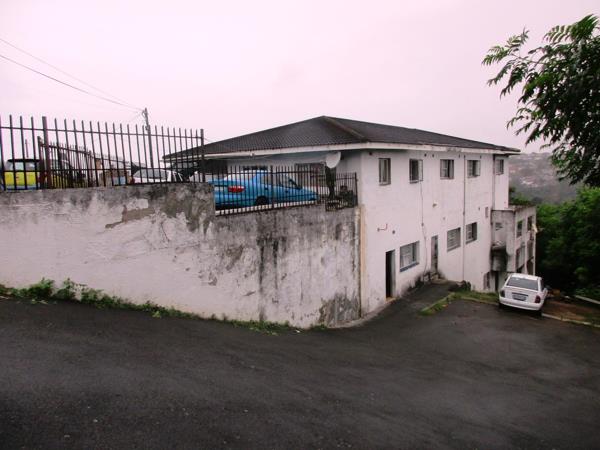 10 Bedroom House