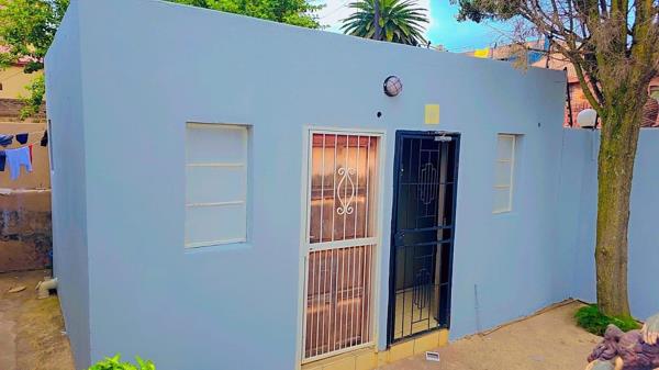 9 Bedroom House