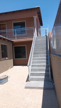 1 Bedroom House