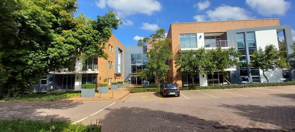 369 m² Commercial space