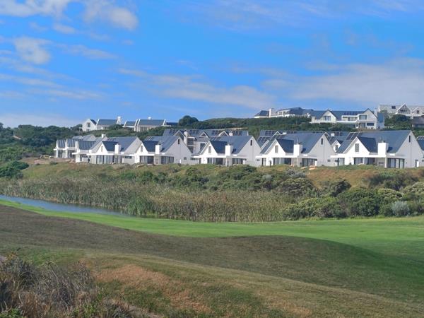 1 227 m² Land