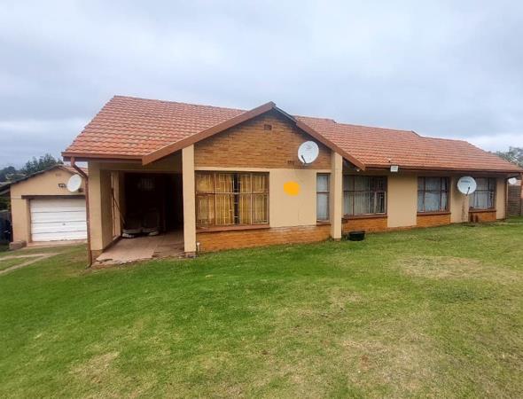 12 Bedroom House